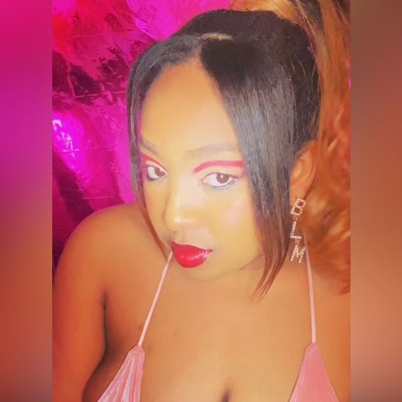 Meet your seller - Picture 7 of 9